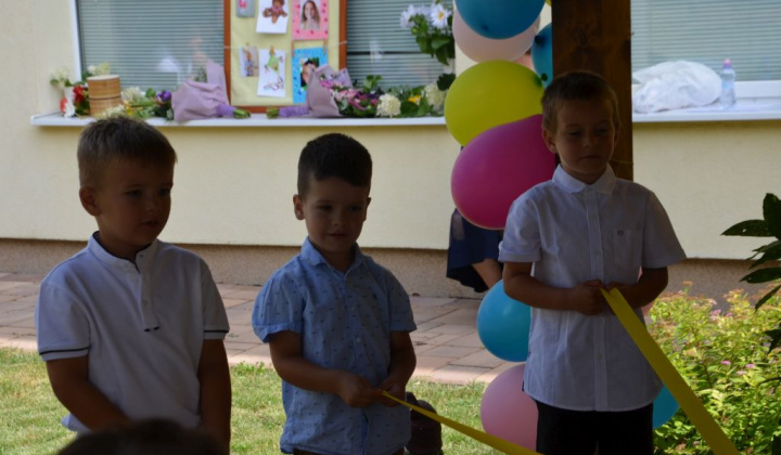 19. fotografia fotogalérie Rozlúčka so škôlkou