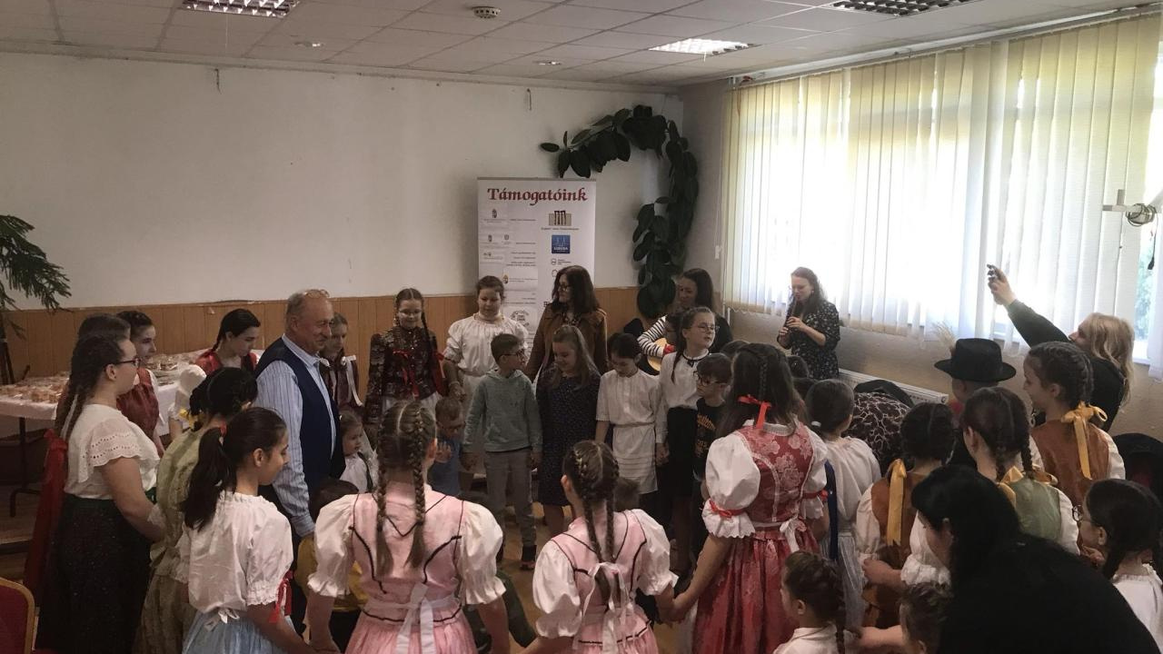 Fotógaléria fotózás Súťaž v spievaní ľudových pesničiek