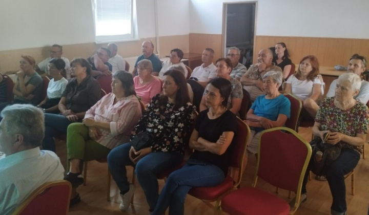 10. fotógaléria fotózás Novovieščania pri Done