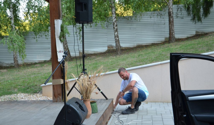 15. fotografia fotogalérie 20-ty jubileum tanečného súboru Rozmaring