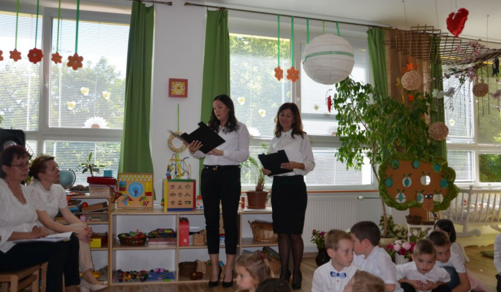 13. fotografia fotogalérie Deň matiek v škole a škôlke