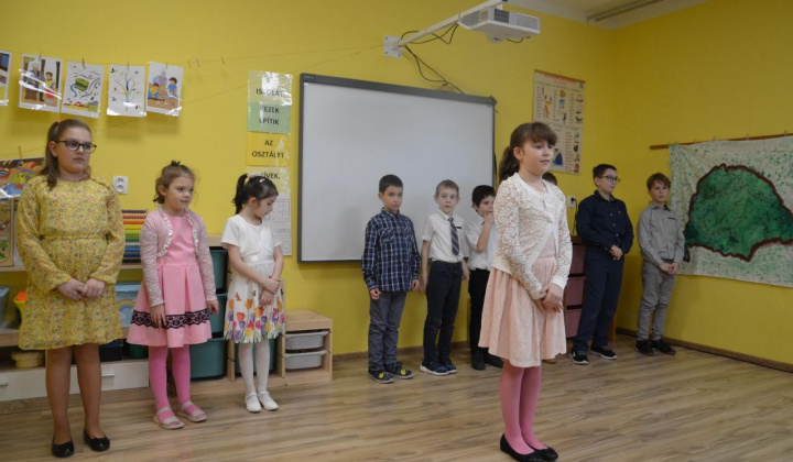 8. fotografia fotogalérie Fašiangový program v základnej škole