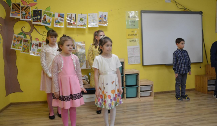 11. fotografia fotogalérie Fašiangový program v základnej škole