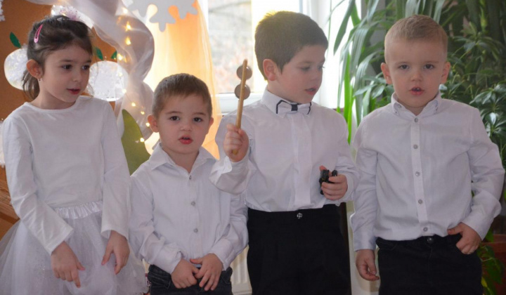 21. fotografia fotogalérie Vianoce v škole a škôlke