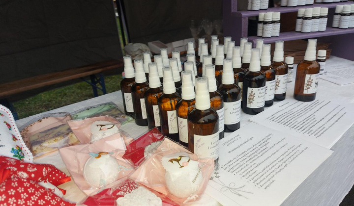 12. fotografia fotogalérie Vianočný trh miestnych výrobkov a Mikuláš