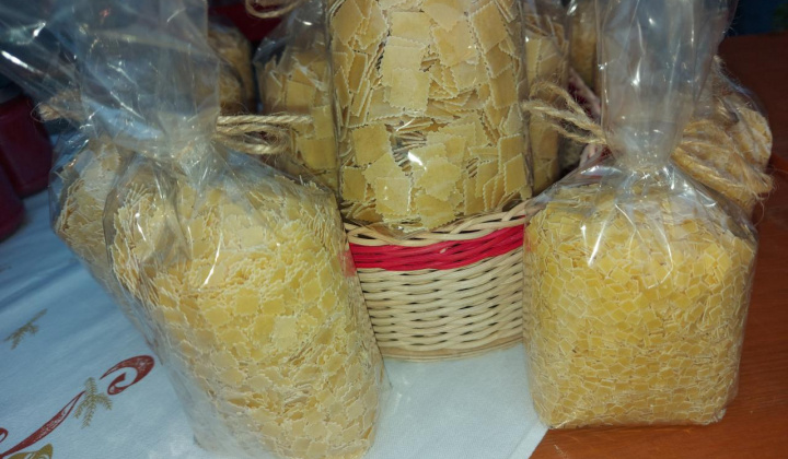 19. fotografia fotogalérie Vianočný trh miestnych výrobkov a Mikuláš