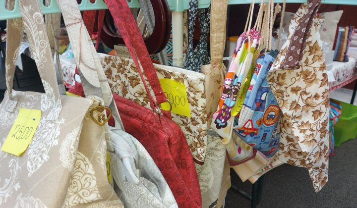 23. fotografia fotogalérie Vianočný trh miestnych výrobkov a Mikuláš