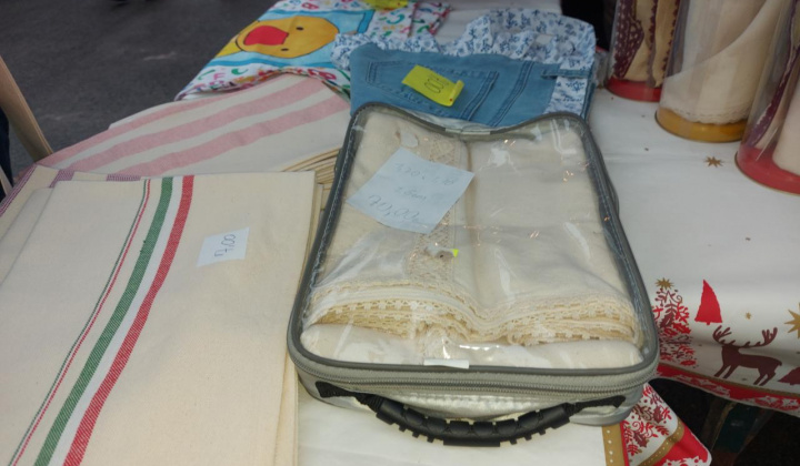 24. fotografia fotogalérie Vianočný trh miestnych výrobkov a Mikuláš