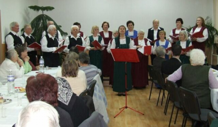 Fotka - Klub dôchodcov